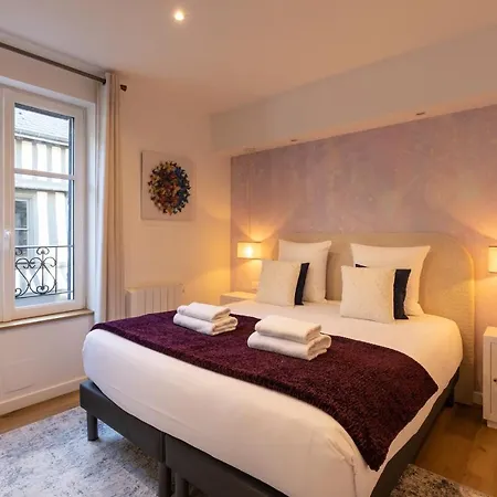 Romantic Day - Luxury Flat - Historic Centre ! 아파트 옹플뢰르